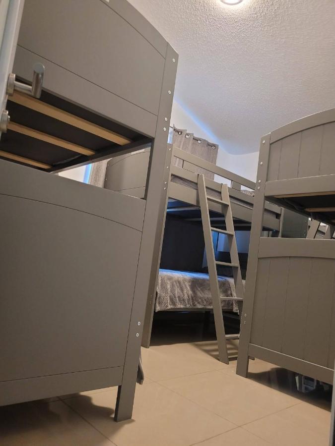 Aquaville Dorado Moderna Villa 3 מראה חיצוני תמונה